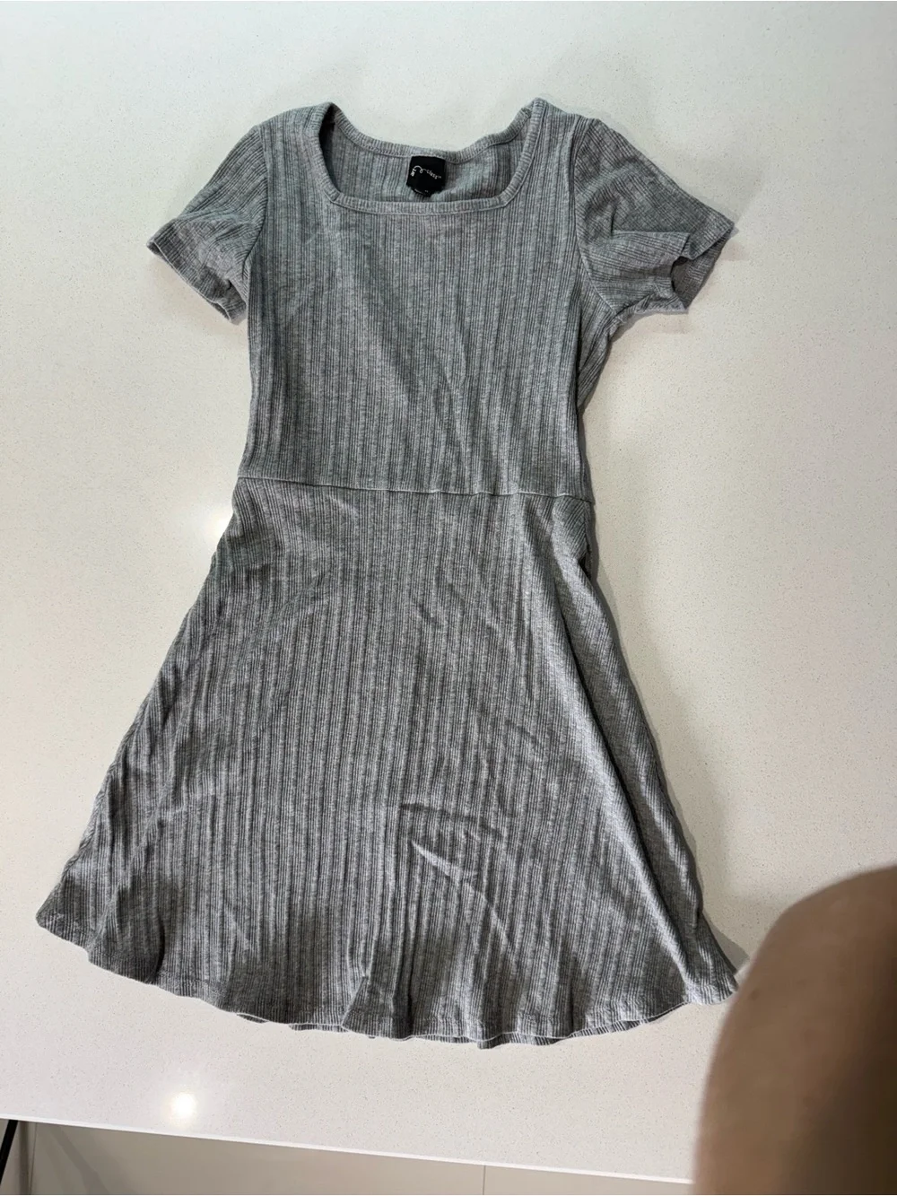 N/A soft gray